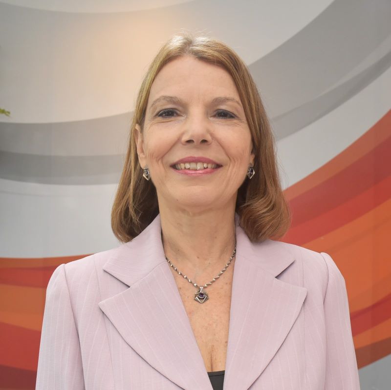 Vânia Luzia Cabrera